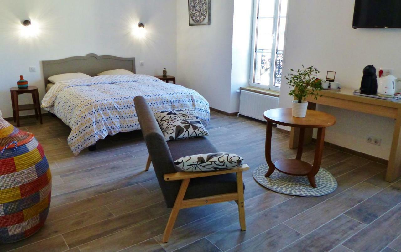 Residence Des 14 Moulins ポン・タヴェン エクステリア 写真